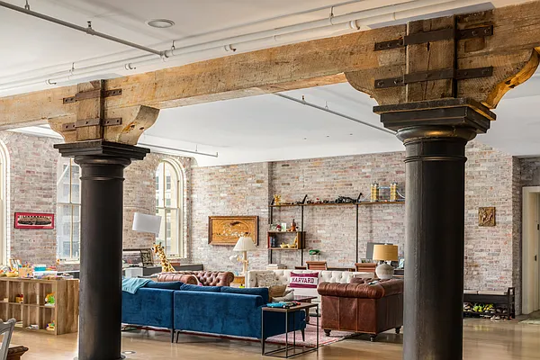 Rented by Douglas Elliman | media 23