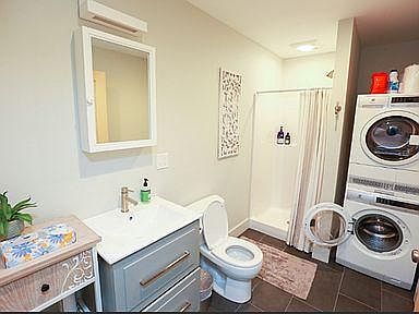 Washer & dryer in unit