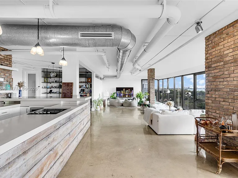 5701 Biscayne Blvd #Penthouse 9 — Photo 13