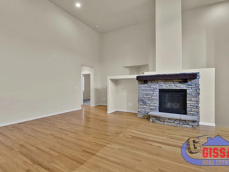 8109 Winding Passage Dr — Photo 21
