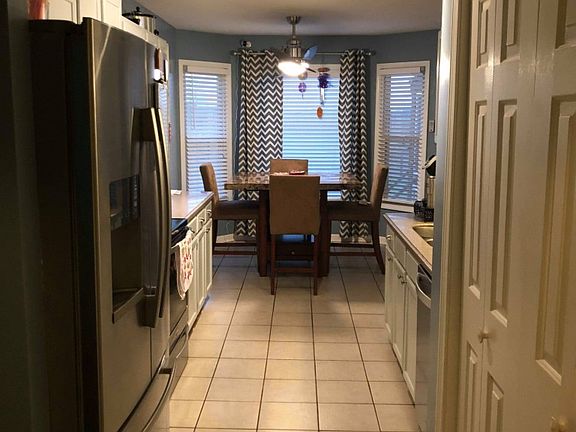 5th image of 613 Vance Ln