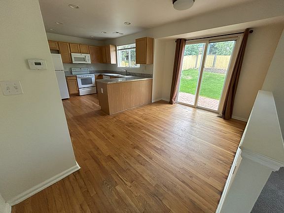 4th image of 1436 Begonia Way