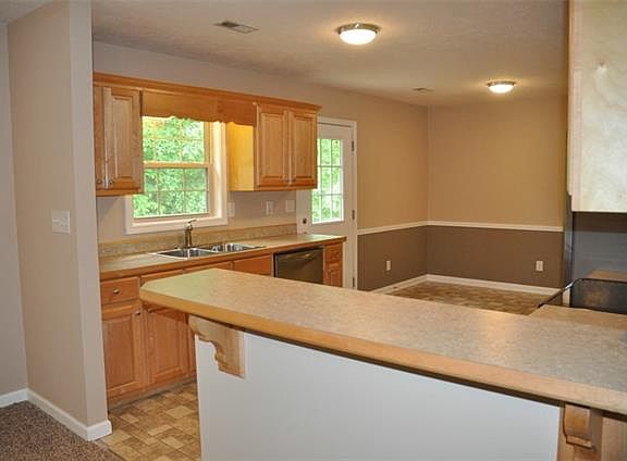5th image of 5327 Eider Ln