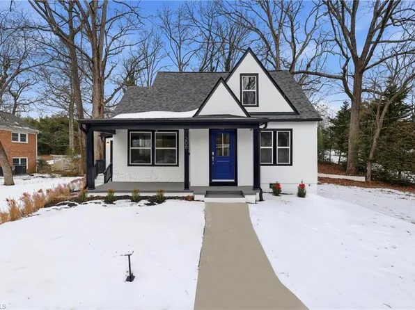 206 Stone St, Thomasville, NC 27360