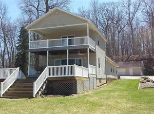 2280 Lakeview Dr, Brooklyn, MI 49230