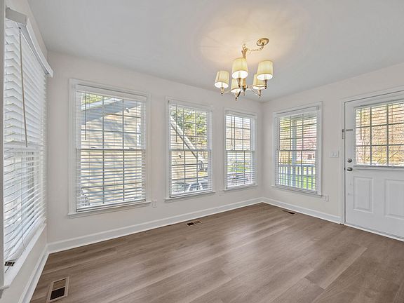 5th image of 1011 Barnford Mill Rd