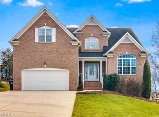 5660 Stone Crossing Dr, Winston Salem, NC 27104