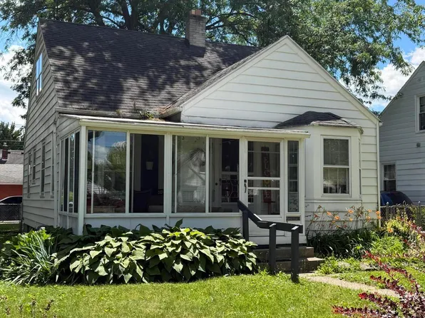1603 Crestwood Rd, Toledo, OH 43612