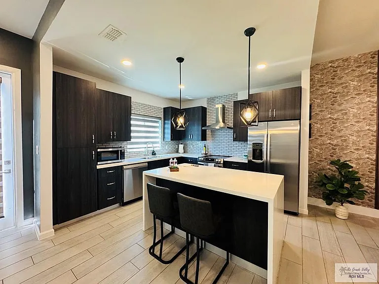 2011 Diamond Dr #A — Photo 20
