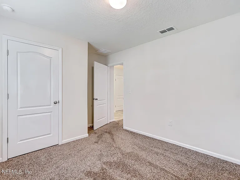 70 Cody St — Photo 35