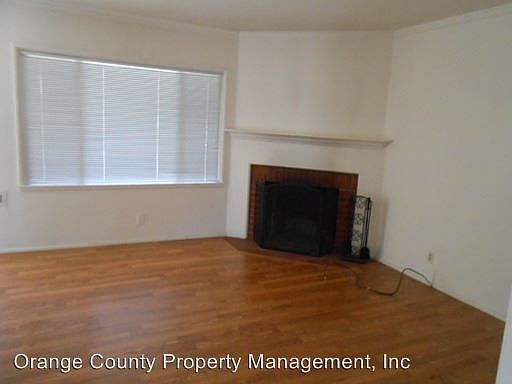 2nd image of 4125 Lomina Ave