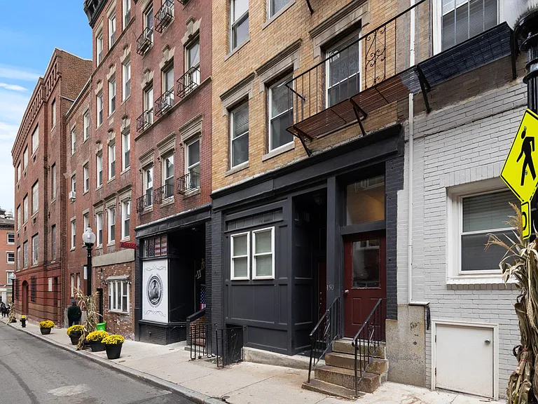 150 Salem St #4 — Photo 25