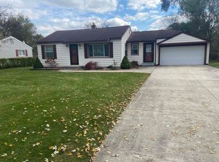 5650 Parkdale Dr, Shelby Township, MI 48317