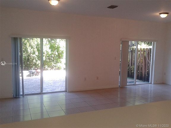 5th image of 4977 SW 127th Way Unit 4977