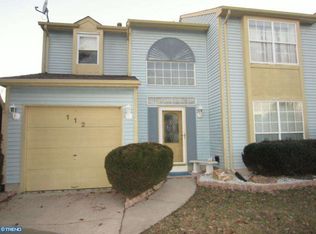 112 Crossings Way, Lindenwold, NJ 08021