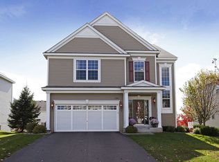 2304 Cottage Grove Rdg, Woodbury, MN 55129