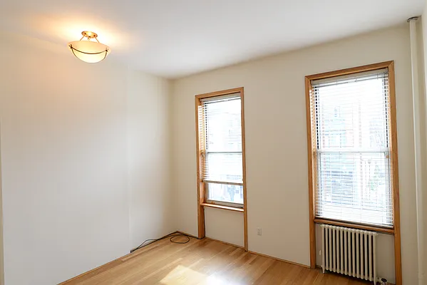 Rented by Residents Team | media 29