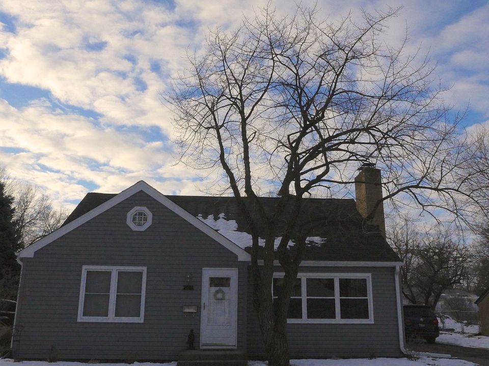 1st image of 2511 Barrington Pl