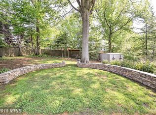 2927 Pine Spring Rd, Falls Church, VA 22042