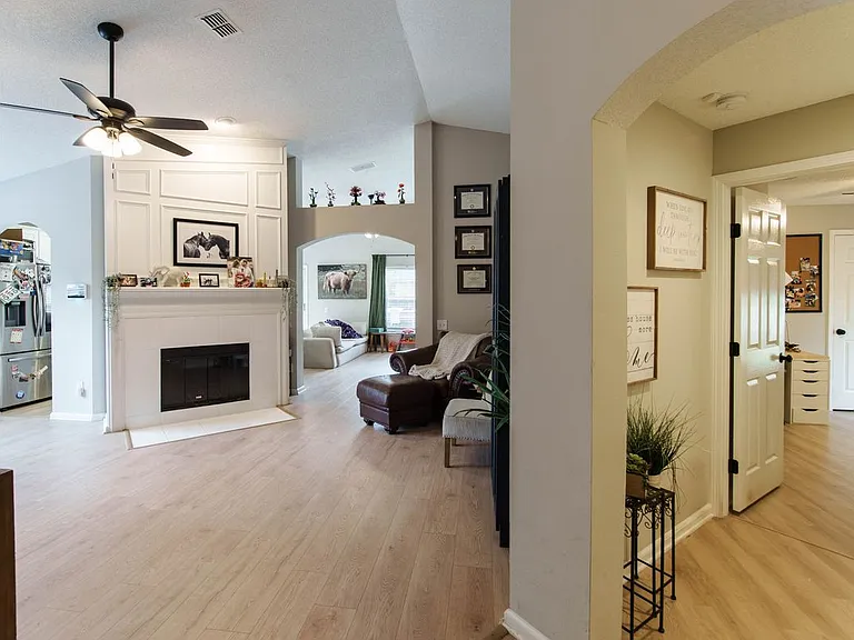 11865 Noble Fir Ct — Photo 3