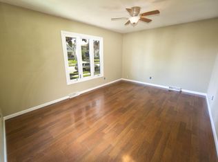 3664 E Hammond Ave, Cudahy, WI 53110