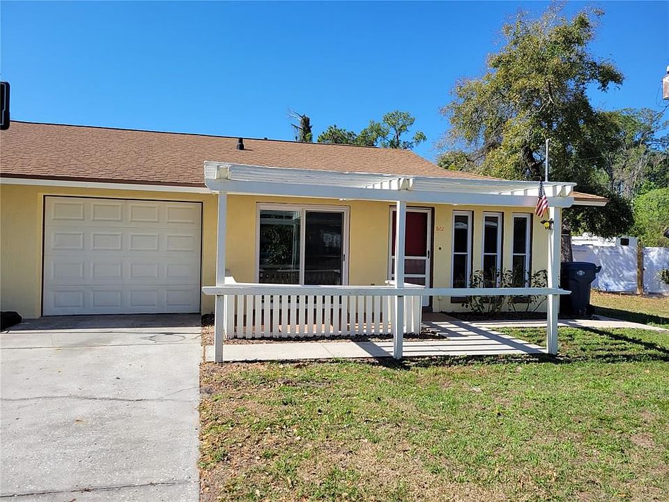 1st image of 802 McLain Ct