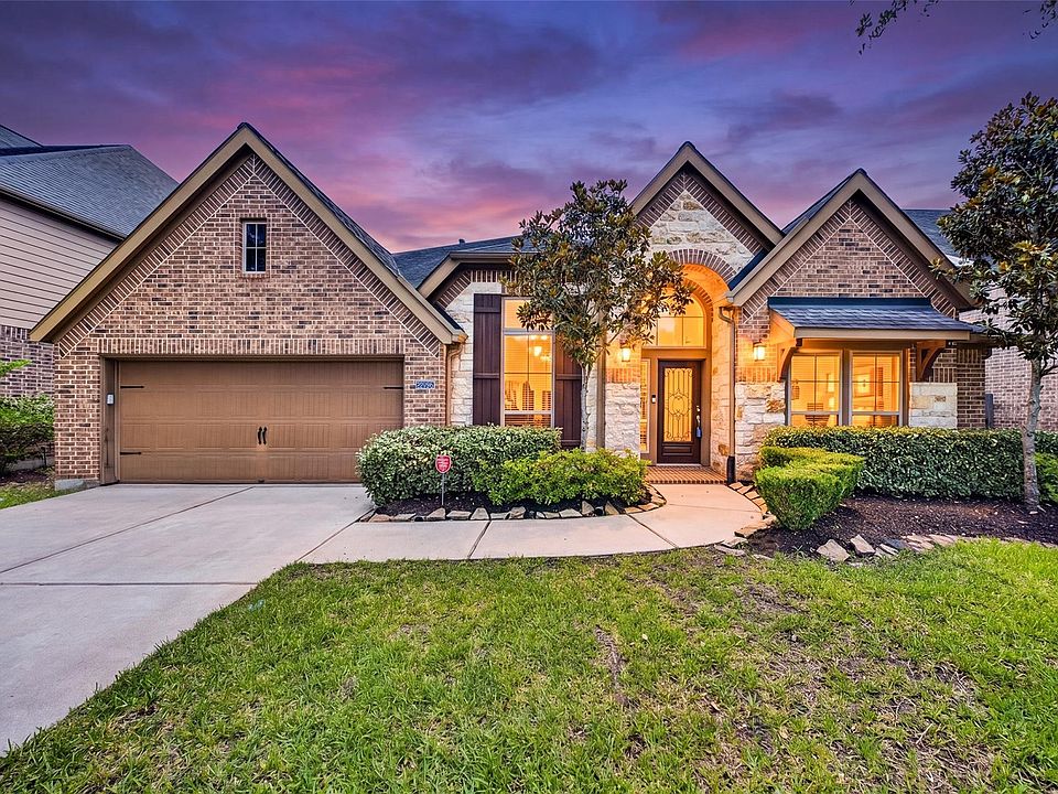 1st image of 27815 Bradford Ridge Dr