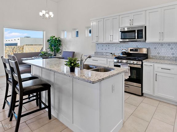 4th image of 13857 Paseo Celeste Dr