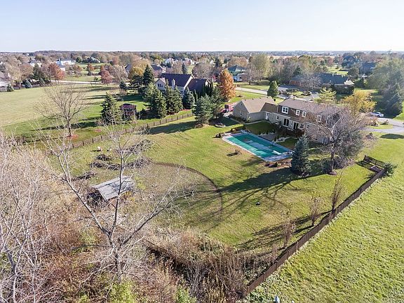 3rd image of 15360 W Pantigo Ln