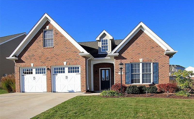 1st image of 115 Heritage Dr