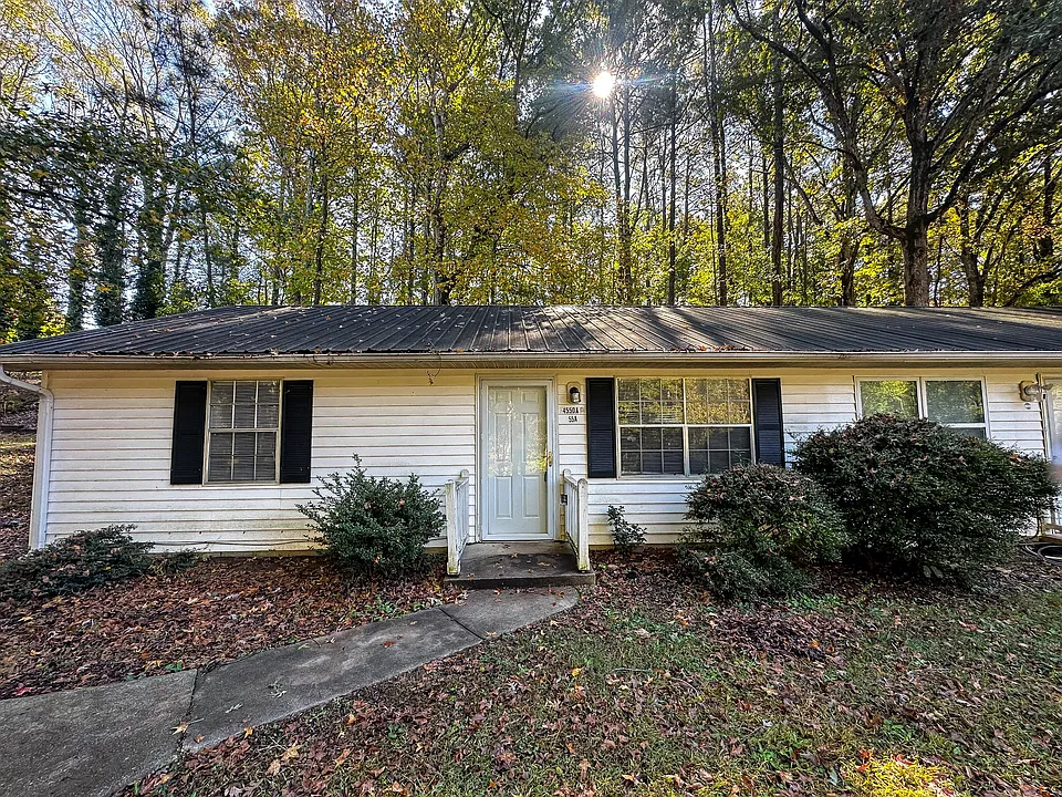 4550 Candlestick Ln