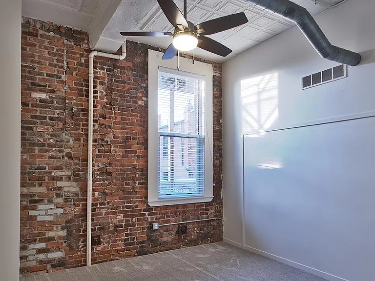 306 S Main St #2D — Photo 13