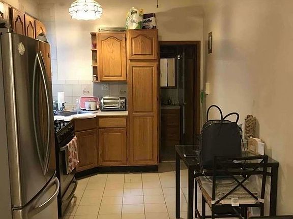 4th image of 31-48 35th St #1G