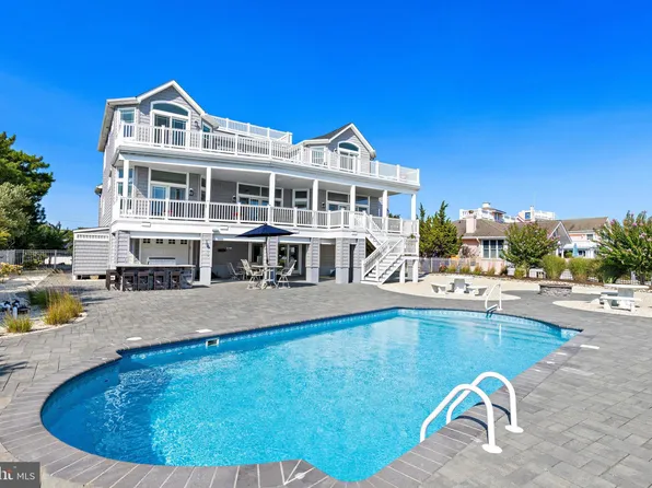 516 Leeward Ave, Beach Haven, NJ 08008