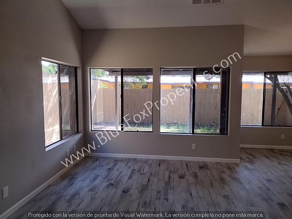 5th image of 1405 W Calle Platino