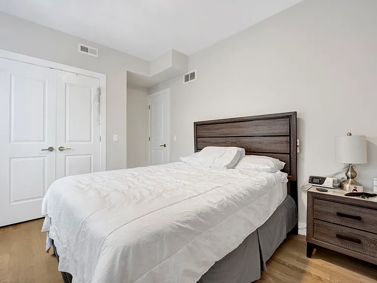 3800 W Altgeld St #204 — Photo 9