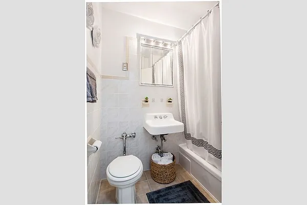 Sold by Compass | media 14