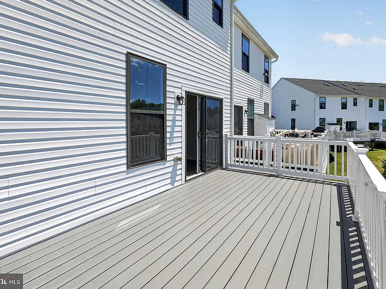 8005 Milltown Cir — Photo 16
