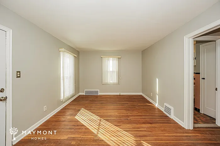 16315 Westview Ave — Photo 12