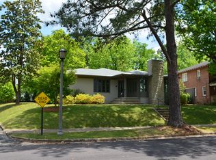 202 Argyle Cir, Gadsden, AL 35901