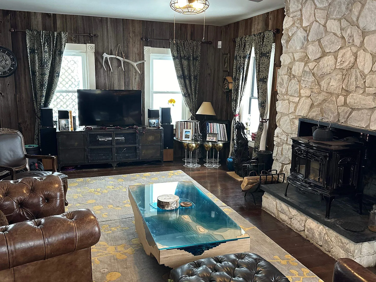 4 bed, 3000 sqft, $4,000 — Photo 4