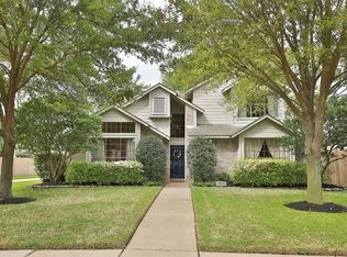 8203 Green Devon Dr, Houston, TX 77095