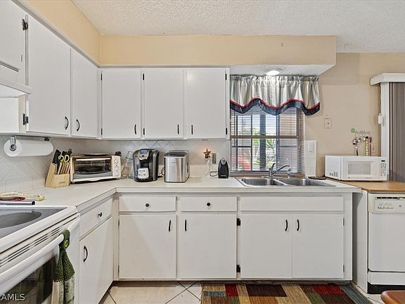 5th image of 1500 Popham Dr APT A23