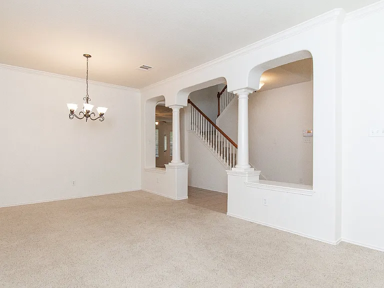 4902 Selenite Ct — Photo 2