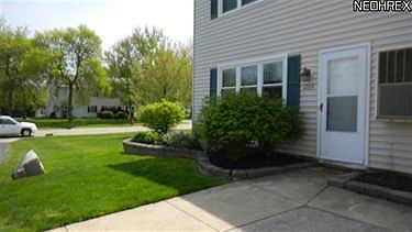 3rd image of 1204 Queens Ave #U33