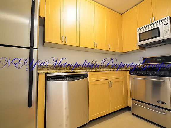 4th image of 210 W 89th St #11HJN