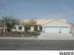 337 Park Lake Dr, Bullhead City, AZ 86429