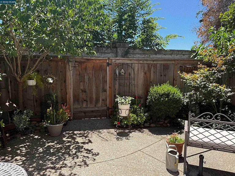 50 Danville Oak Pl — Photo 29