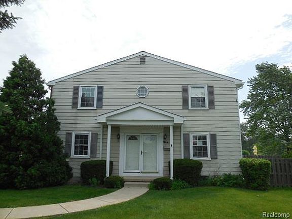 3rd image of 41397 Leidel Ct