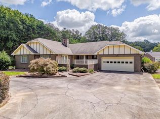 1709 Dug Gap Rd, Dalton, GA 30720